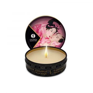 274600 MASSAGE CANDLE ROSE PETALS 30 ML CANDELA A BASE DI SOIA