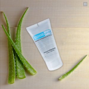 7525270010 LUBRIFICANTE INTIMO A BASE D&rsquo;ACQUA CON ALOE VERA 50 ML